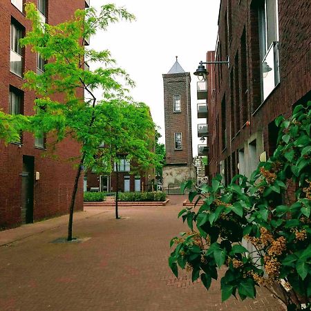 Goudse Watertoren, 'T Kleinste Woontorentje Van Nederland Gouda Exterior foto